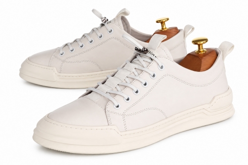 SPORTS SHOES ( КРОСІВКИ)  М білий шкіра FD8967N-J23 White Cosottinni