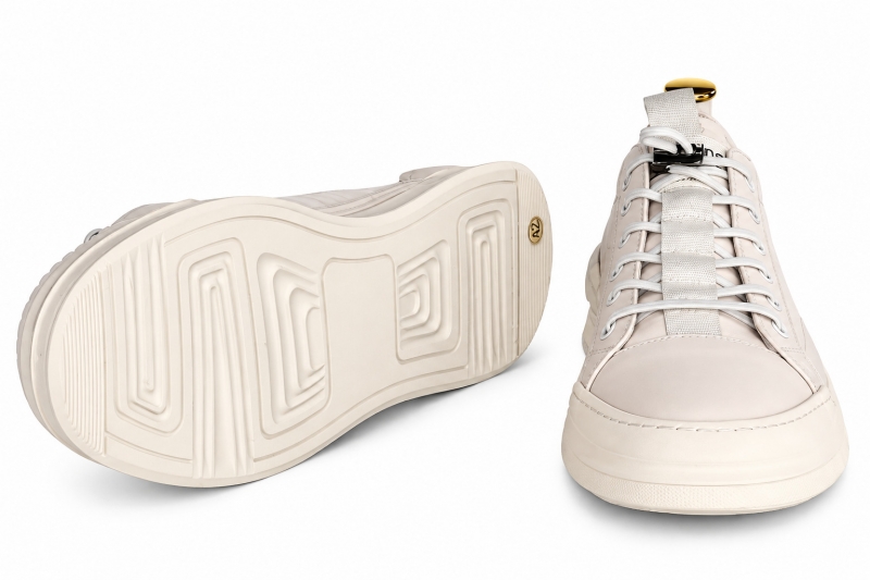 SPORTS SHOES ( КРОСІВКИ)  М білий шкіра FD8967N-J23 White Cosottinni