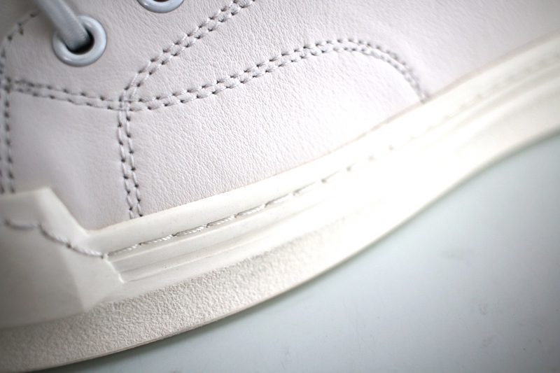 SPORTS SHOES ( КРОСІВКИ)  М білий шкіра FD8967N-J23 White Cosottinni