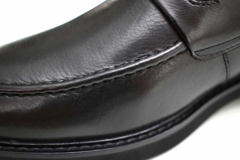 Loafers (Лофери) М чорний шкіра D993N-89-1 Black Cosottinni