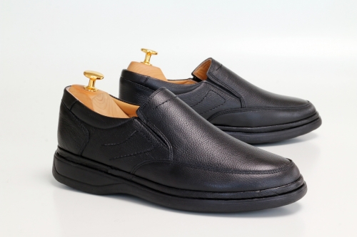 Slippers (Сліпери) М черного цвета М чорный шкіра 1492 BiRiNCi