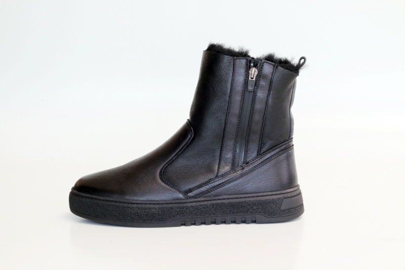 Winter boots (Черевики) на цигейці М чорний теляча шкіра 4273988-M KADAR