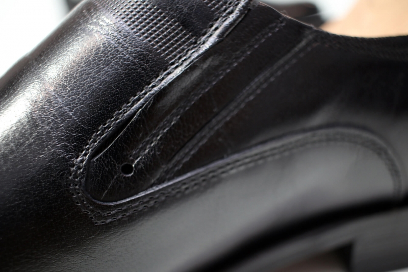 Slippers (Сліпери) М чорний шкіра D969N-50-5 BLACK Cosottinni 39(р)