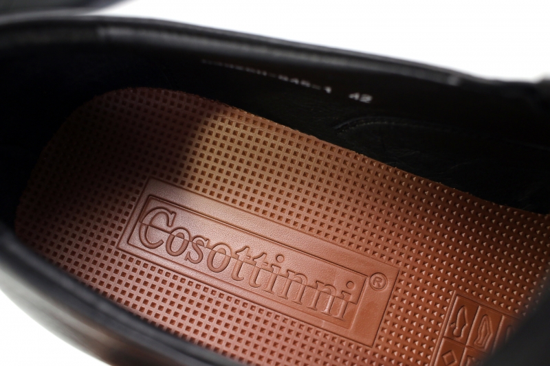 Slippers (Сліпери) М чорний шкіра D9928N-845-1 BLACK Cosottinni