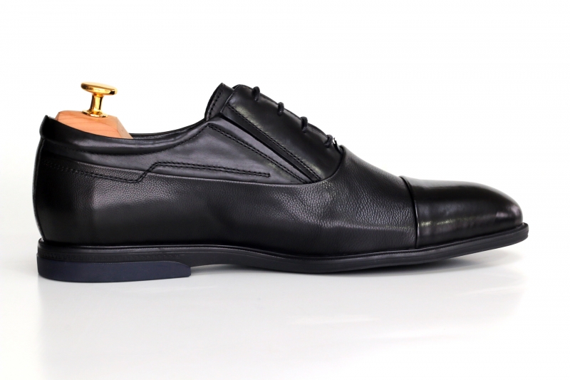 Oxfords (Оксфорди) М чорний шкіра 2055An-0201 Cosottinni 42(р)