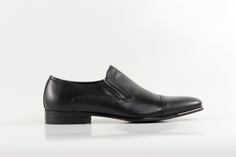 Slippers (Сліпери) М чорний шкіра 1471-08-B152 black Cosottinni 42(р)