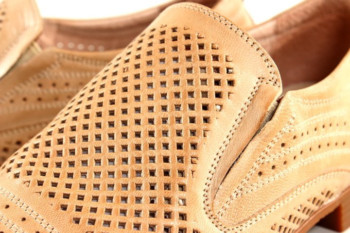 Slippers (Сліпери) М Світло коричневий шкіра YE2107-106 RONNY