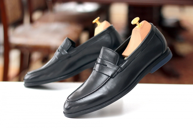 Loafers (Лофери) М чорний шкіра 2055AN-0706 Black Cosottinni